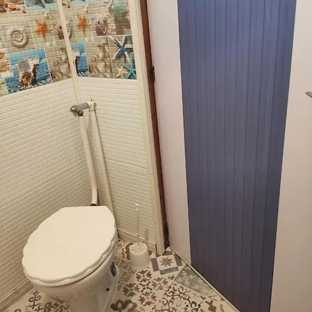 Silver Apartment